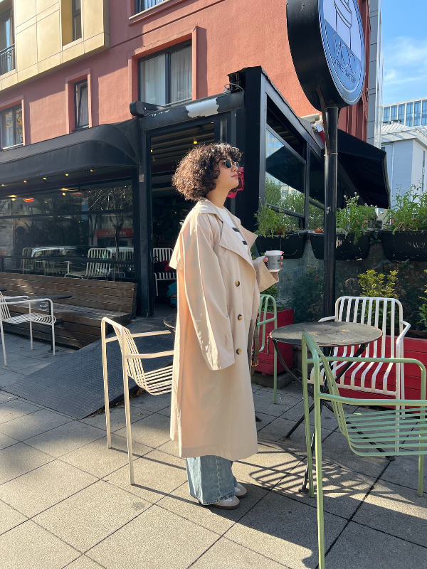 Trench Coat In Beige