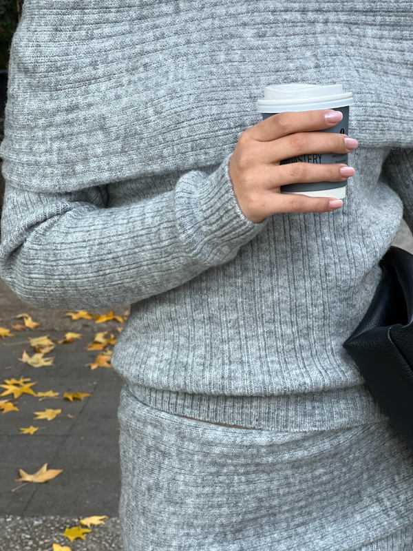 Off Shoulder Set In Grey