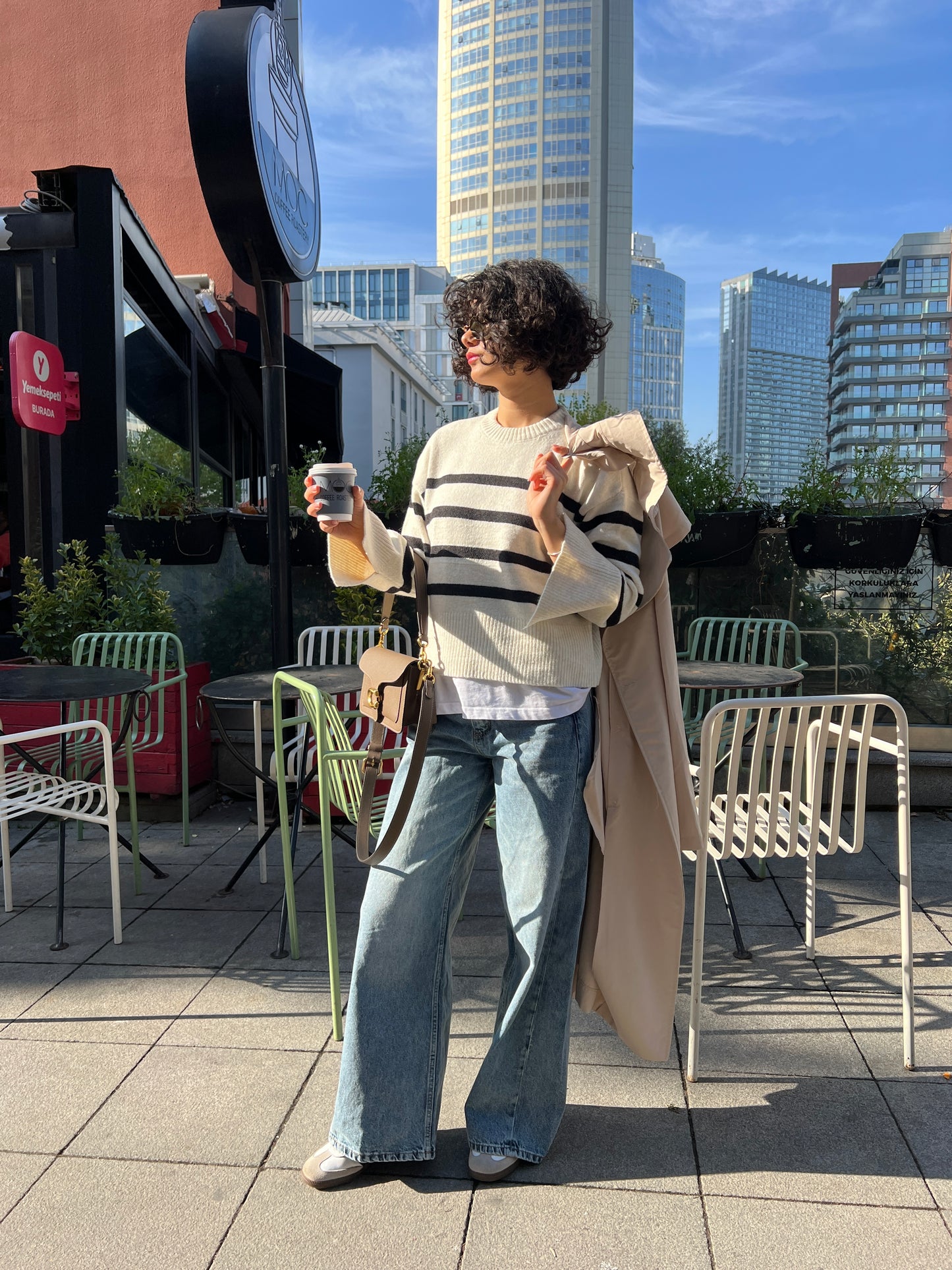 Original Pull and bear pullover