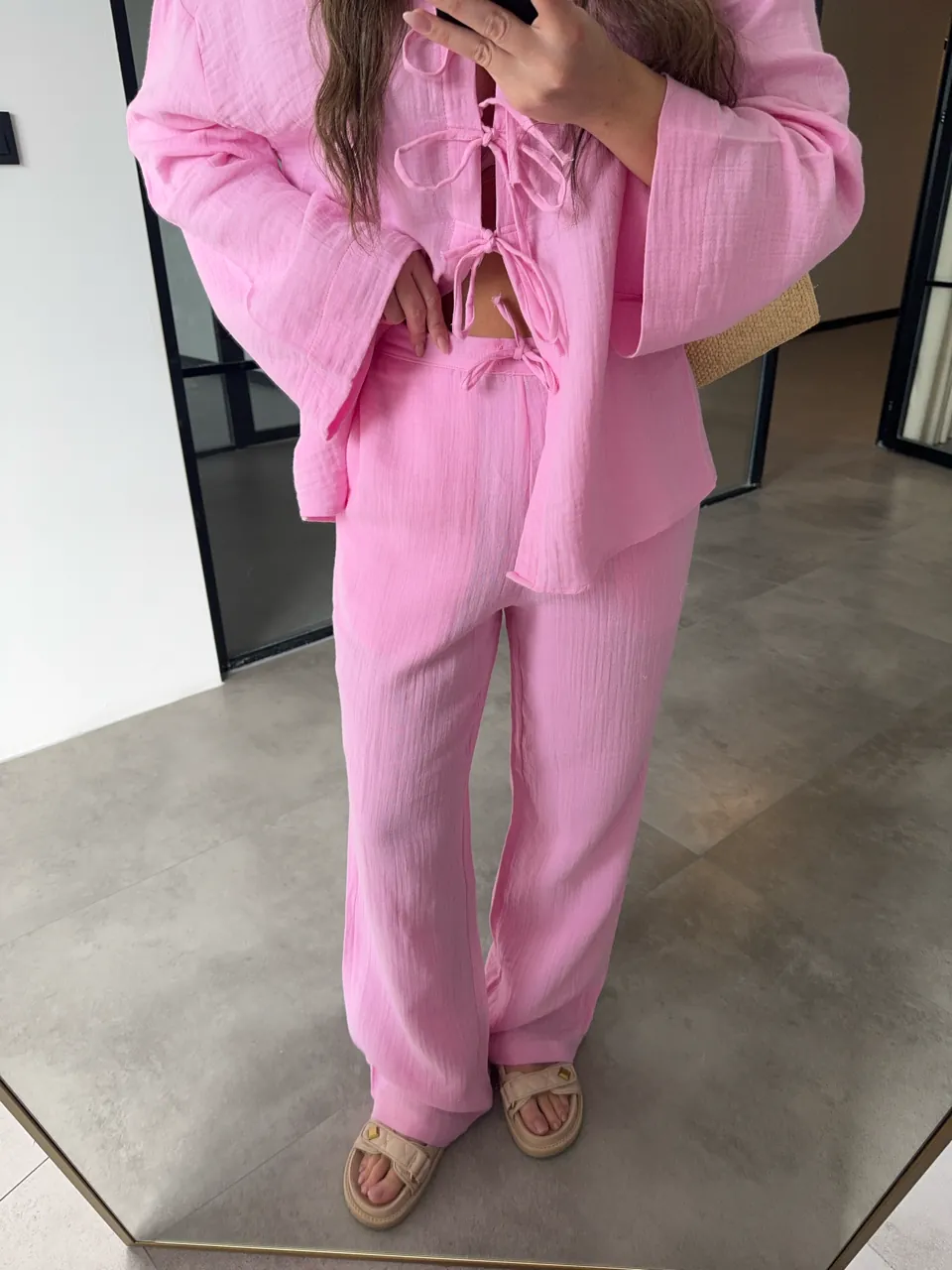 Tied set in pink