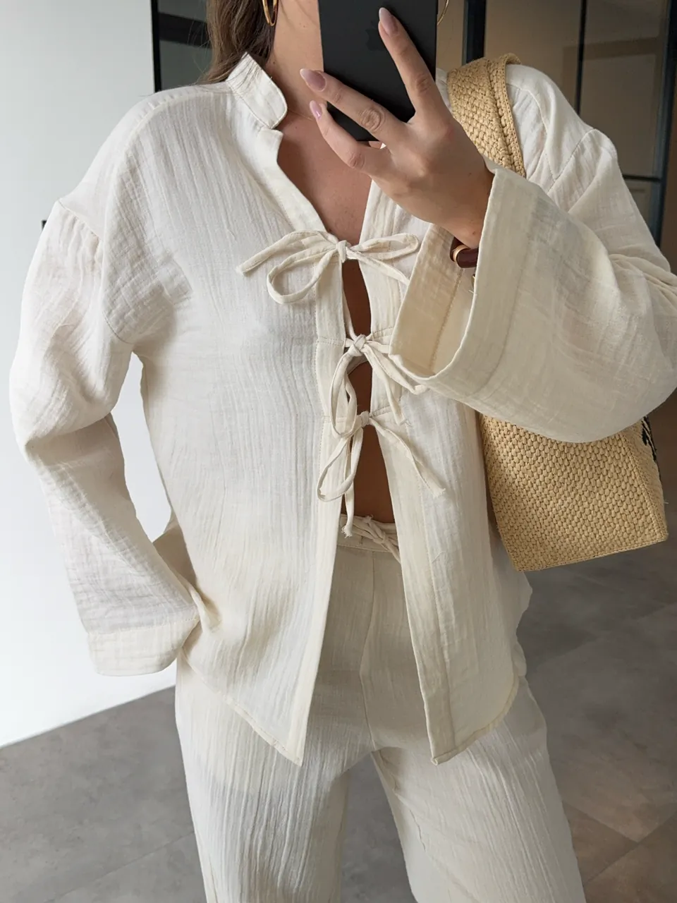 Tied set in creamy