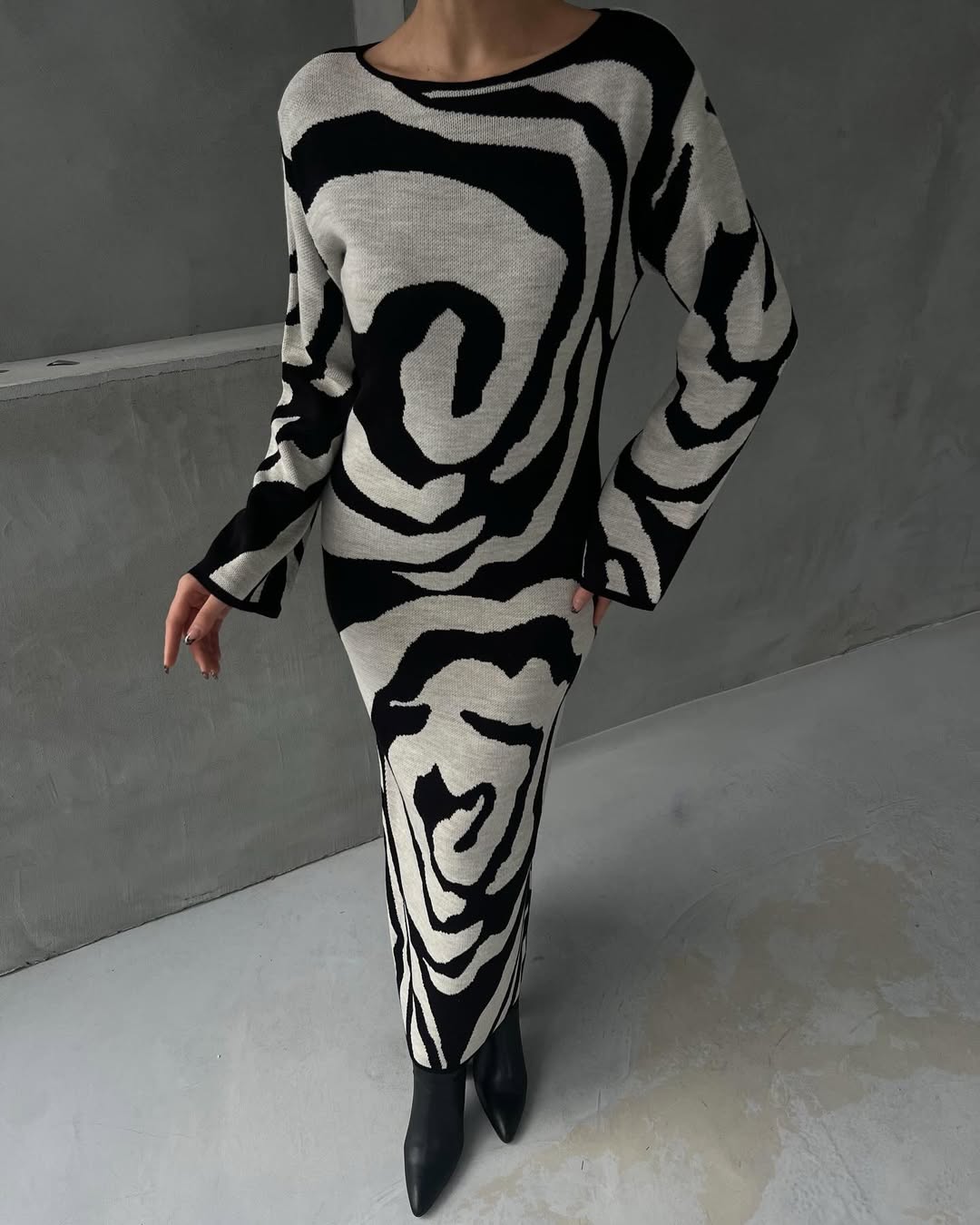 Monochrome Swirl Knit Dress