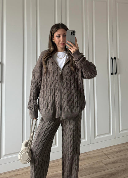 Cable Knit Set in caffe