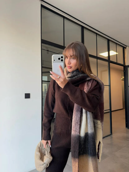 Cocoon Knit Set in Brown