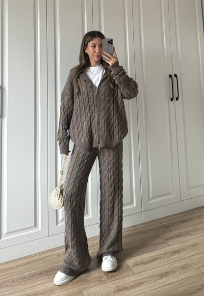 Cable Knit Set in caffe