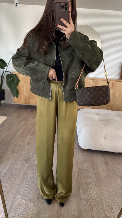 Satin pants in Olive
