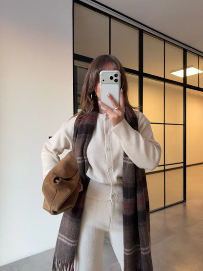 Cocoon Knit Set in Creamy