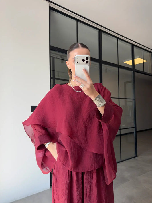Flowy Layered Blouse in burgundy