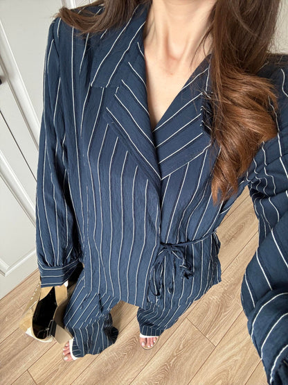 Navy striped wrap set
