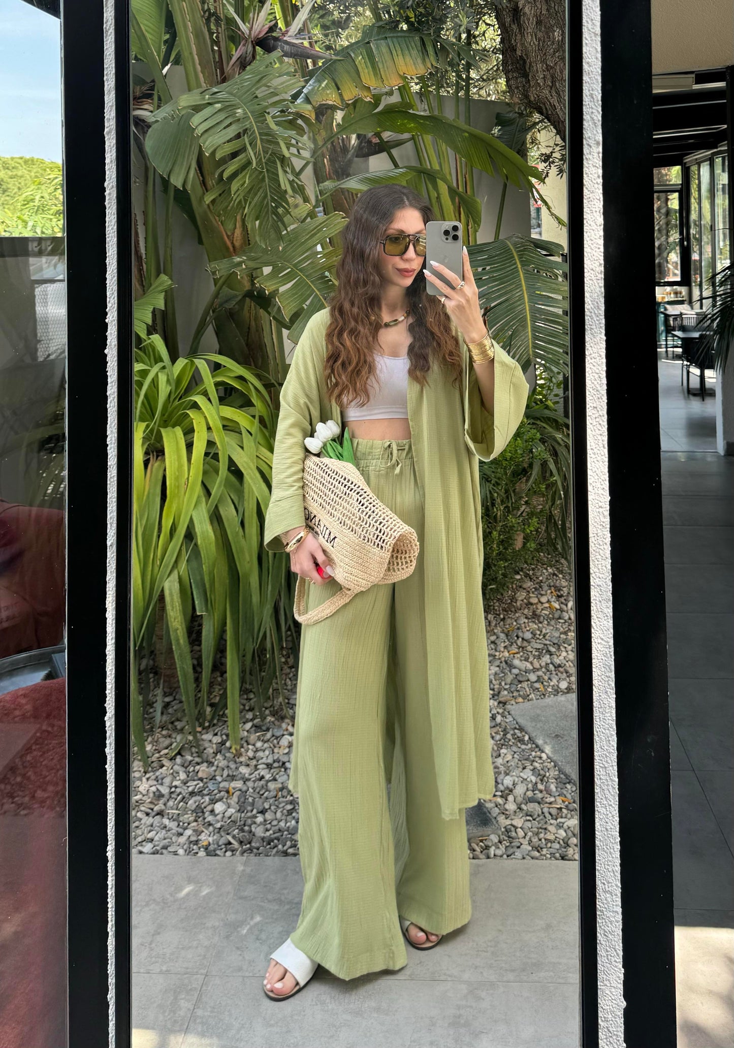 Kimono set in creamy olive