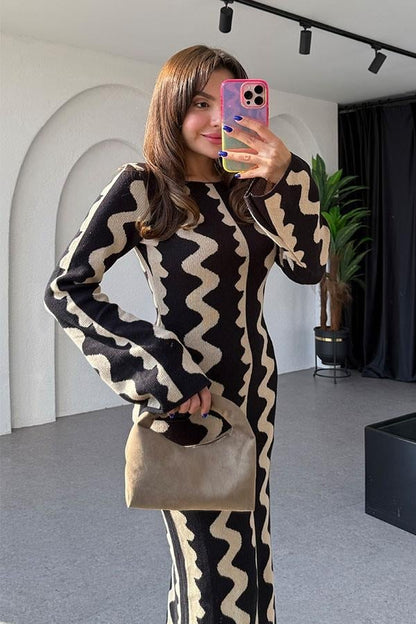 Zigzag Knit Maxi Dress